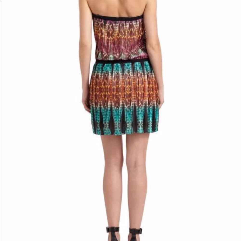 Bcbgmaxazria Strapless Aztec Design Pattern Dress - image 3